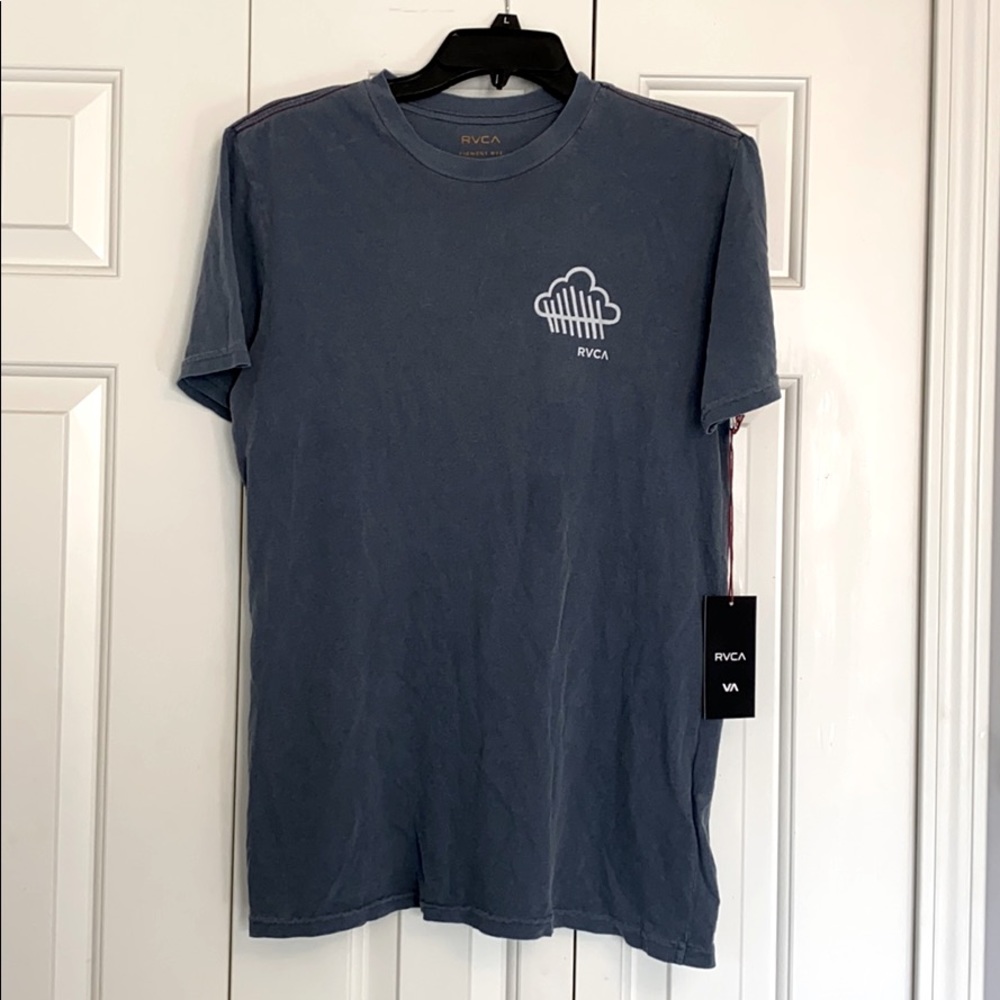 Men’s small RVCA T-shirt